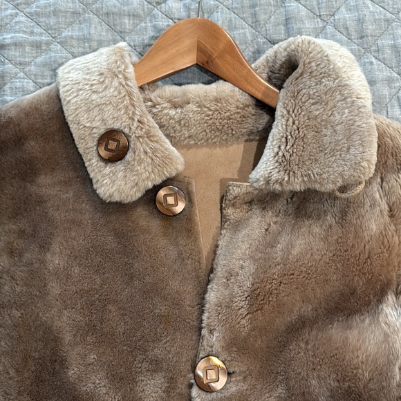 Reversible wool-trimmed Shearing Jacket - Picture 5 of 10